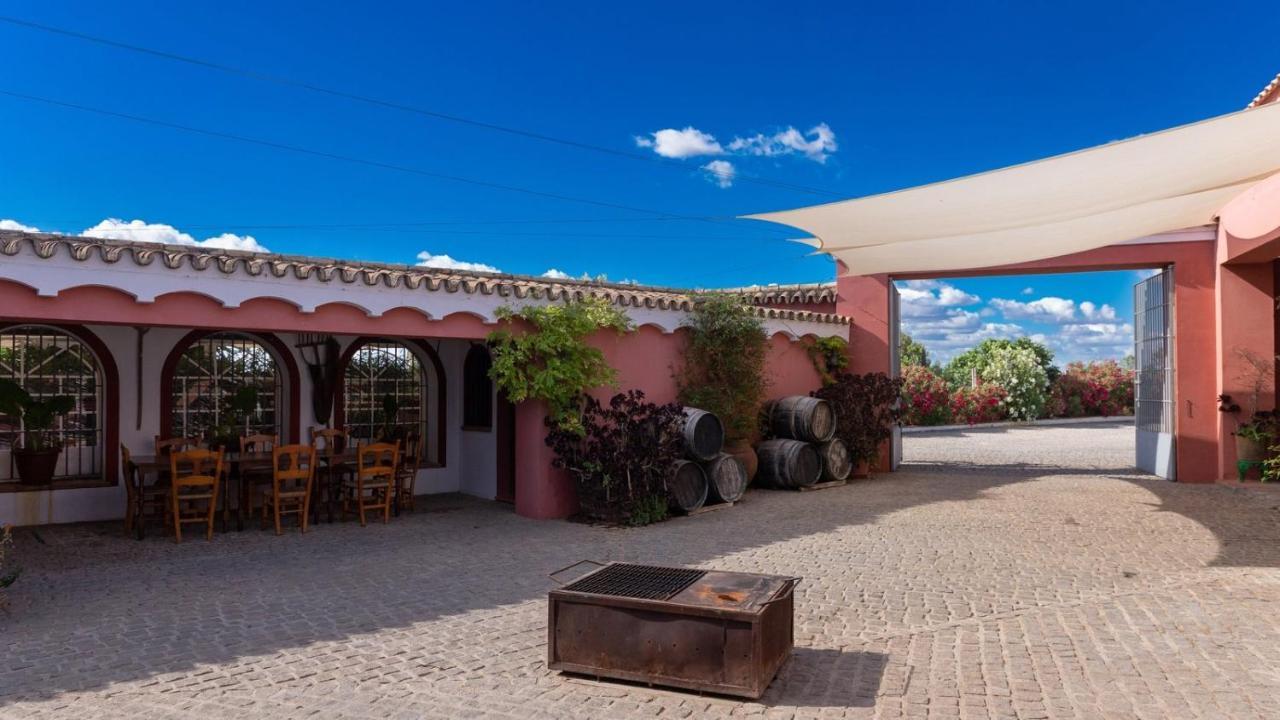 Finca La Canera Alcala De Guadaira By Ruralidays Buitenkant foto